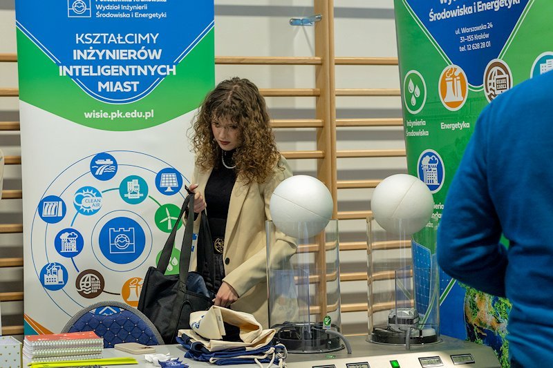 VII Targi Pracy 2025 w ZS Nr 1 w Olkuszu